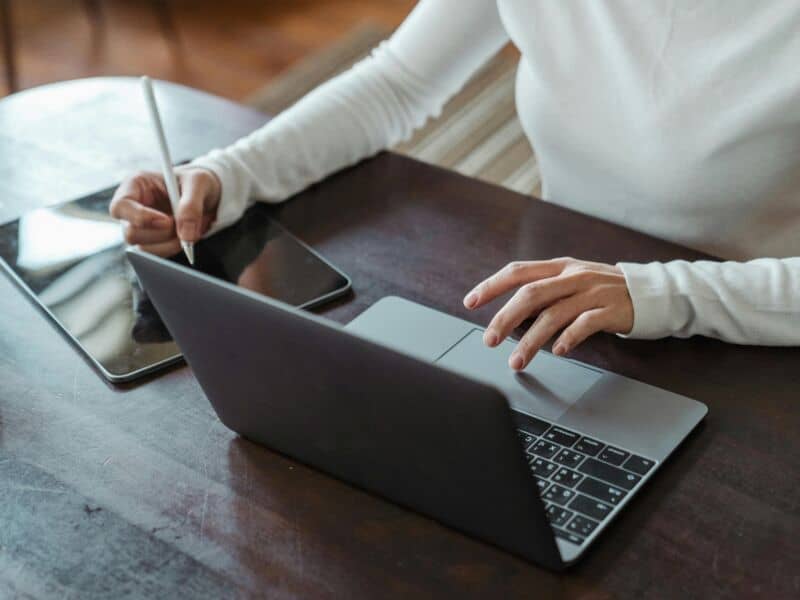 I will explain the business pitfalls of being a ‘busy fool’ and why you need to take action to avoid the costly consequences.